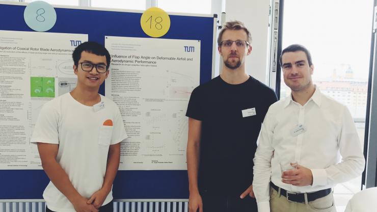 Zheng “Frank” Fang joins his supervisors Stephan Platzer, MSc, and Jürgen Rauleder, PhD, of the Technical University of Munich in front of his research poster, Influence of Flap Angle on Deformable Airfoil and Aerodynamic Performance.